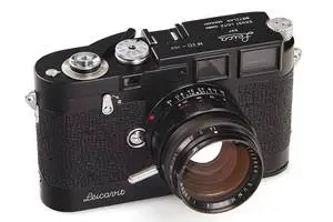 leica m3d 100