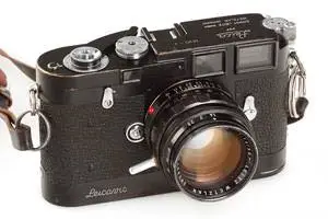 leica m3d