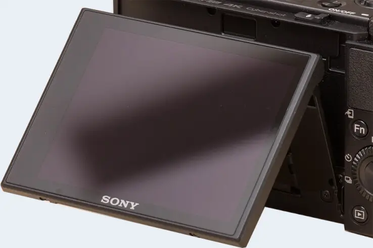 articulated screen