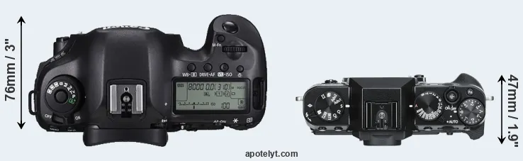 Compare 5DS versus X-T30 top