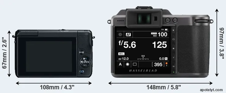 Comparison M10 or X1D II rear