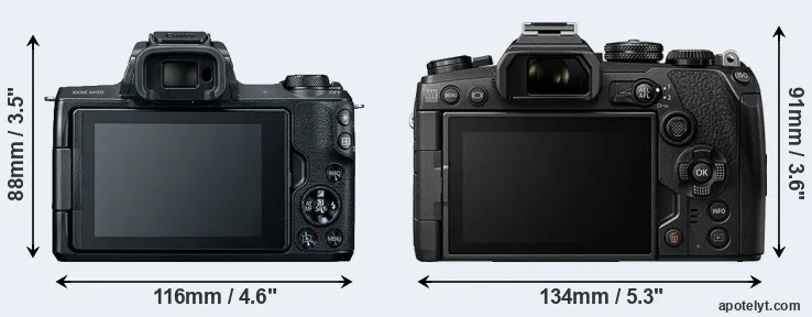 Comparison M50 or E-M1 III rear