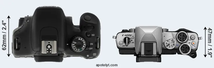 Compare T2i versus E-M10 II top