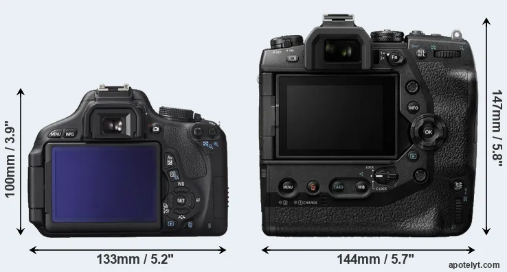 Comparison T3i or E-M1X rear
