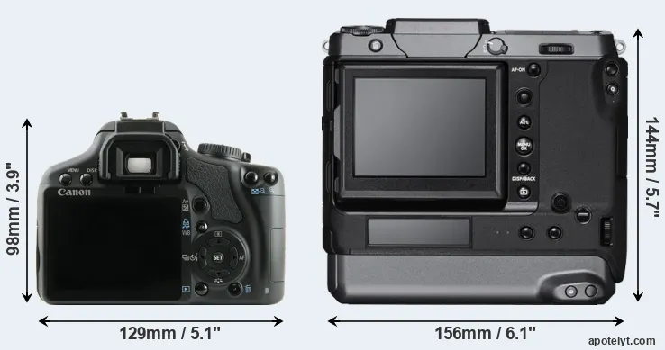 Comparison XSi or GFX 100 rear