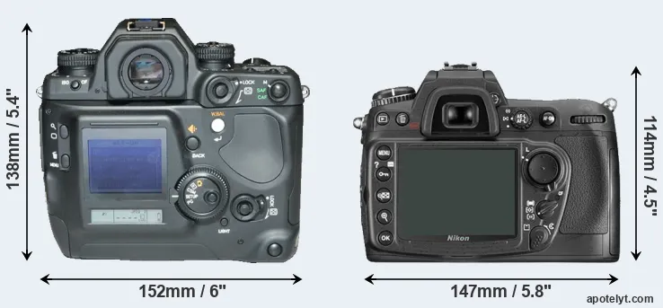 Comparison N Digital or D300 rear