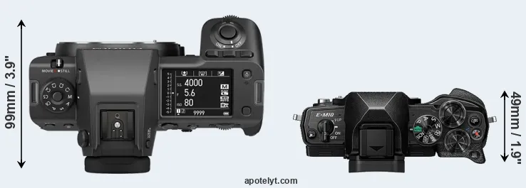 Compare GFX 100 II versus E-M10 IV top