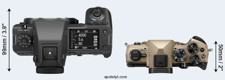 Compare GFX 100 II versus OM-5 II top