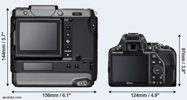 Comparison GFX 100 or D3500 rear