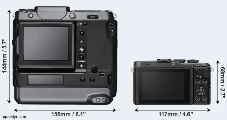 Comparison GFX 100 or E-PL10 rear