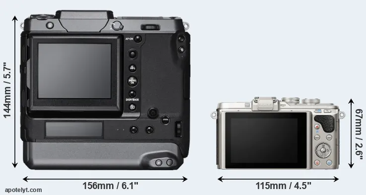 Comparison GFX 100 or E-PL8 rear