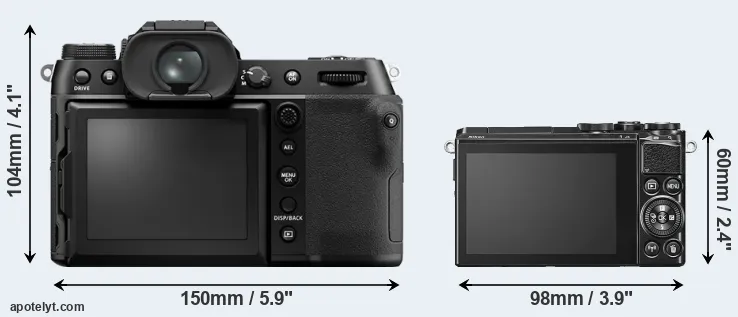 Comparison GFX 50S II or J5 rear