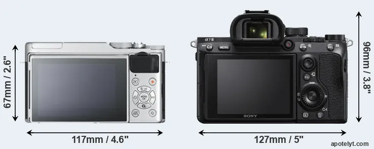 Comparison X-A10 or A7 III rear