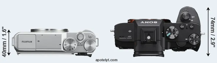 Compare X-A10 versus A7 III top