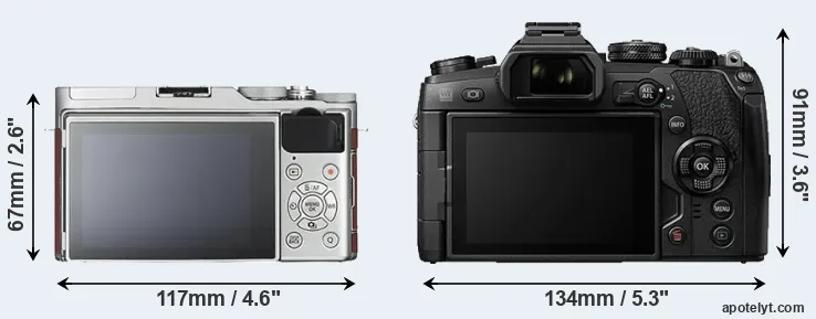 Comparison X-A3 or E-M1 II rear