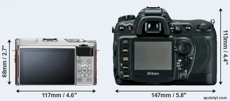 Comparison X-A5 or D200 rear