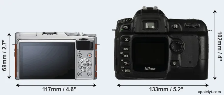 Comparison X-A5 or D50 rear