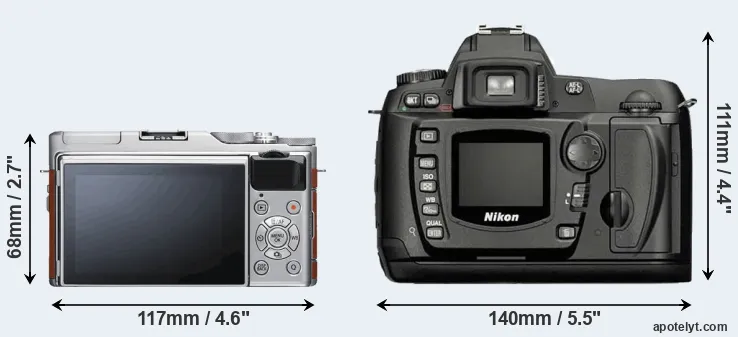 Comparison X-A5 or D70 rear