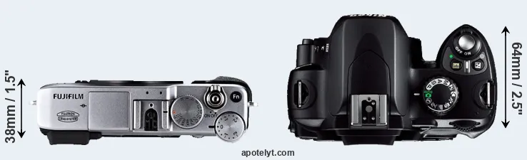 Compare X-E1 versus D40 top