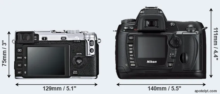 Comparison X-E1 or D70s rear