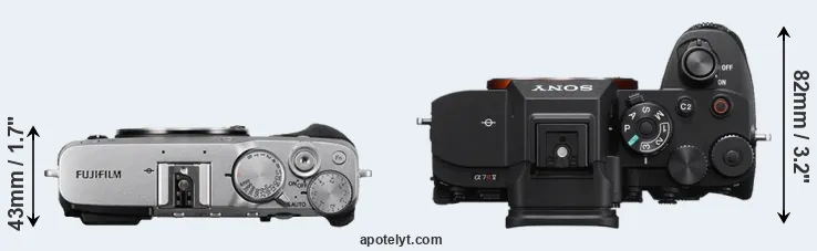 Compare X-E3 versus A7R V top