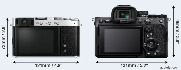 Comparison X-E4 or A7 IV rear