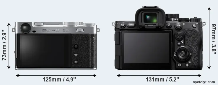 Comparison X-E5 or A7R V rear