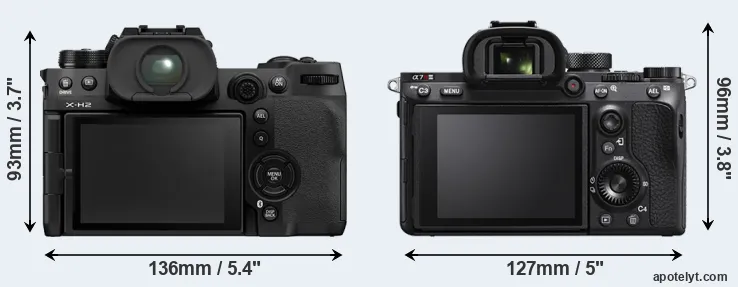Comparison X-H2 or A7R IIIA rear