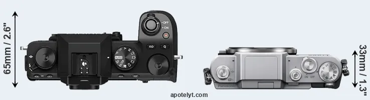 Compare X-S10 versus GF7 top