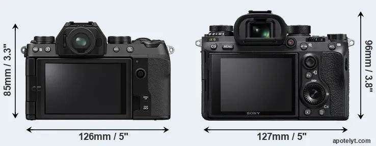 Comparison X-S10 or A9 rear