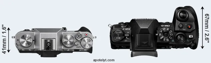 Compare X-T10 versus E-M1 II top