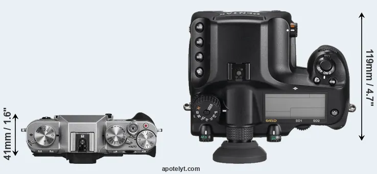 Compare X-T10 versus 645D top