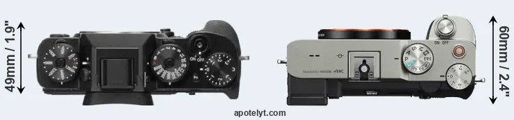 Compare X-T2 versus A7C top