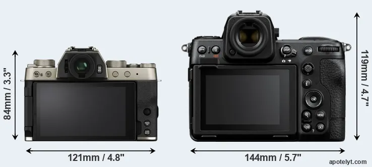 Comparison X-T200 or Z8 rear