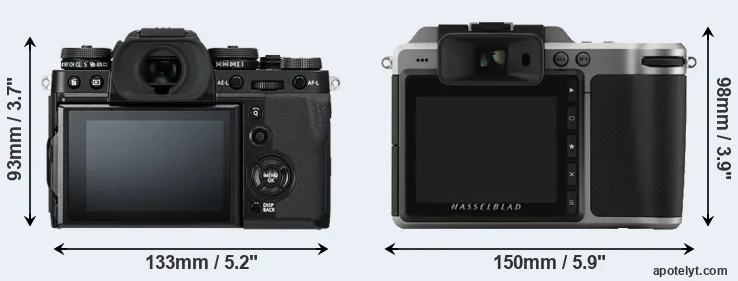 Comparison X-T3 or X1D rear