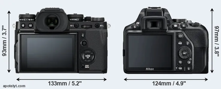 Comparison X-T3 or D3500 rear