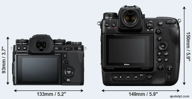 Comparison X-T3 or Z9 rear