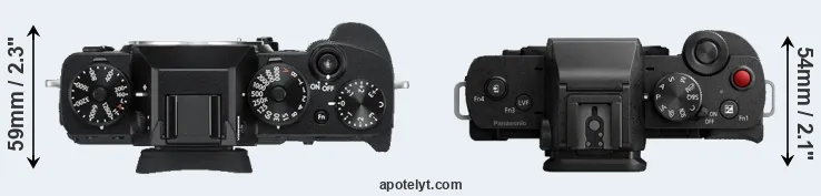 Compare X-T3 versus G100 top