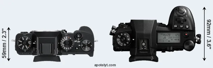 Compare X-T3 versus G9 top