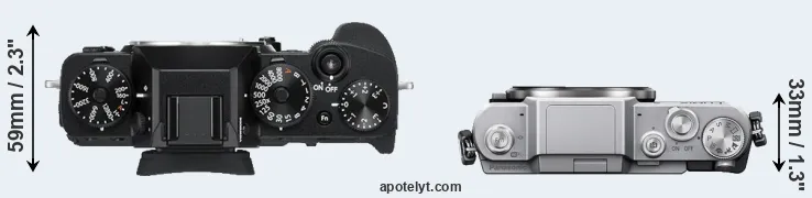 Compare X-T3 versus GF7 top