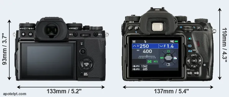 Comparison X-T3 or K-1 II rear