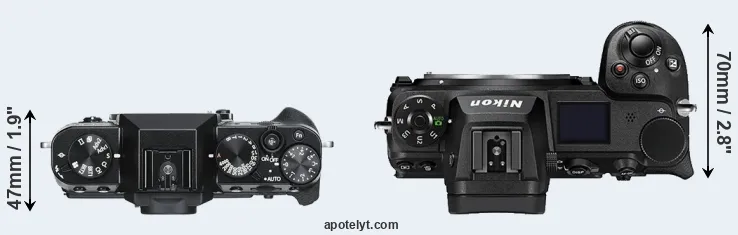 Compare X-T30 versus Z7 II top