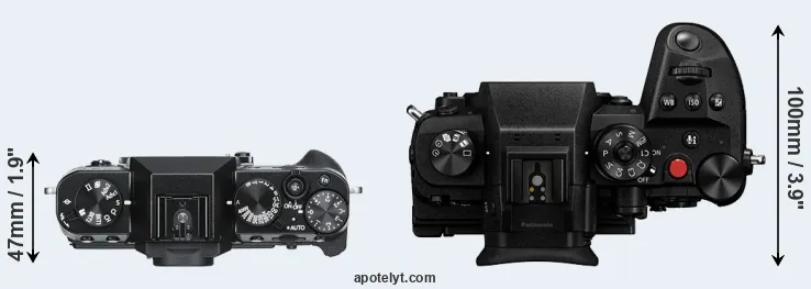 Compare X-T30 versus GH6 top