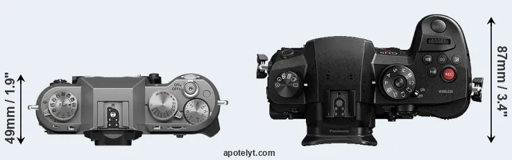 Compare X-T50 versus GH5s top