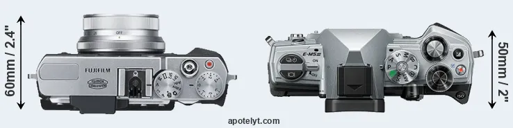 Compare X30 versus E-M5 III top