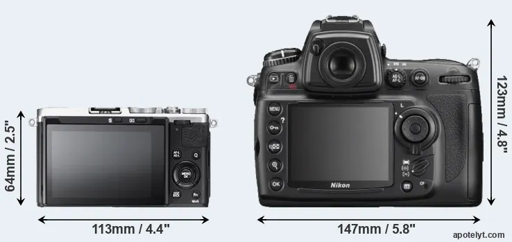 Comparison X70 or D700 rear