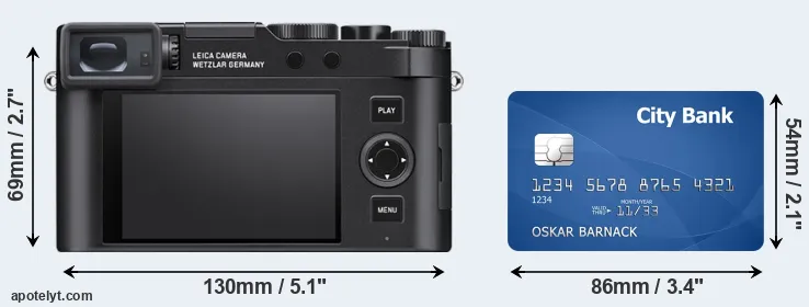 D-LUX 8 and credit card rear side