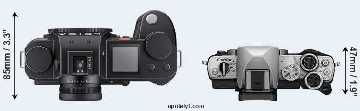 Compare Leica SL3 versus E-M10 II top