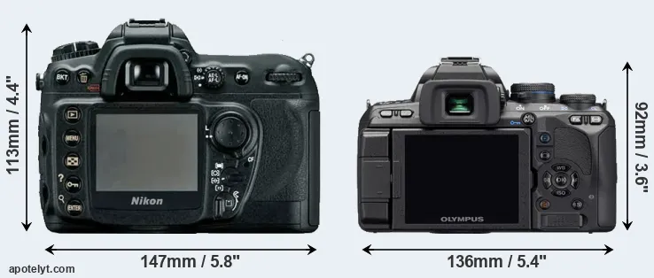 Comparison D200 or E-510 rear