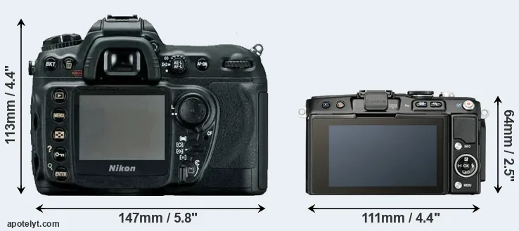 Comparison D200 or E-PL5 rear